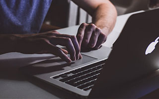 比分预测-德比战领先！C罗小腿射门进球，菲利克斯策动科曼摆渡助攻